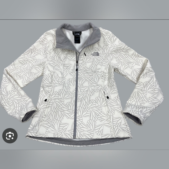 North Face Jacket - Picture 1 of 6